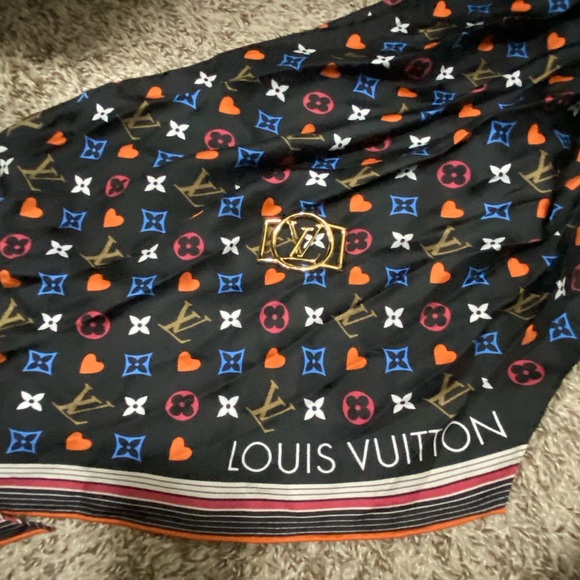 Louis Vuitton limited edition game on bandeau - Picture 3 of 9